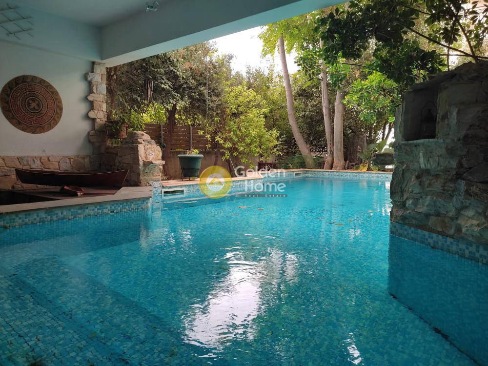 House, 3 035 m²